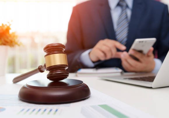 Useful Shopping for a Lawyer: How to Find the Right Legal Representation